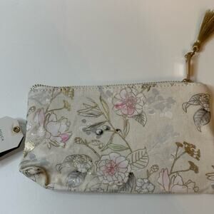 NWT Style Me Pretty Pouch, Floral Print 7.5”x4.5”